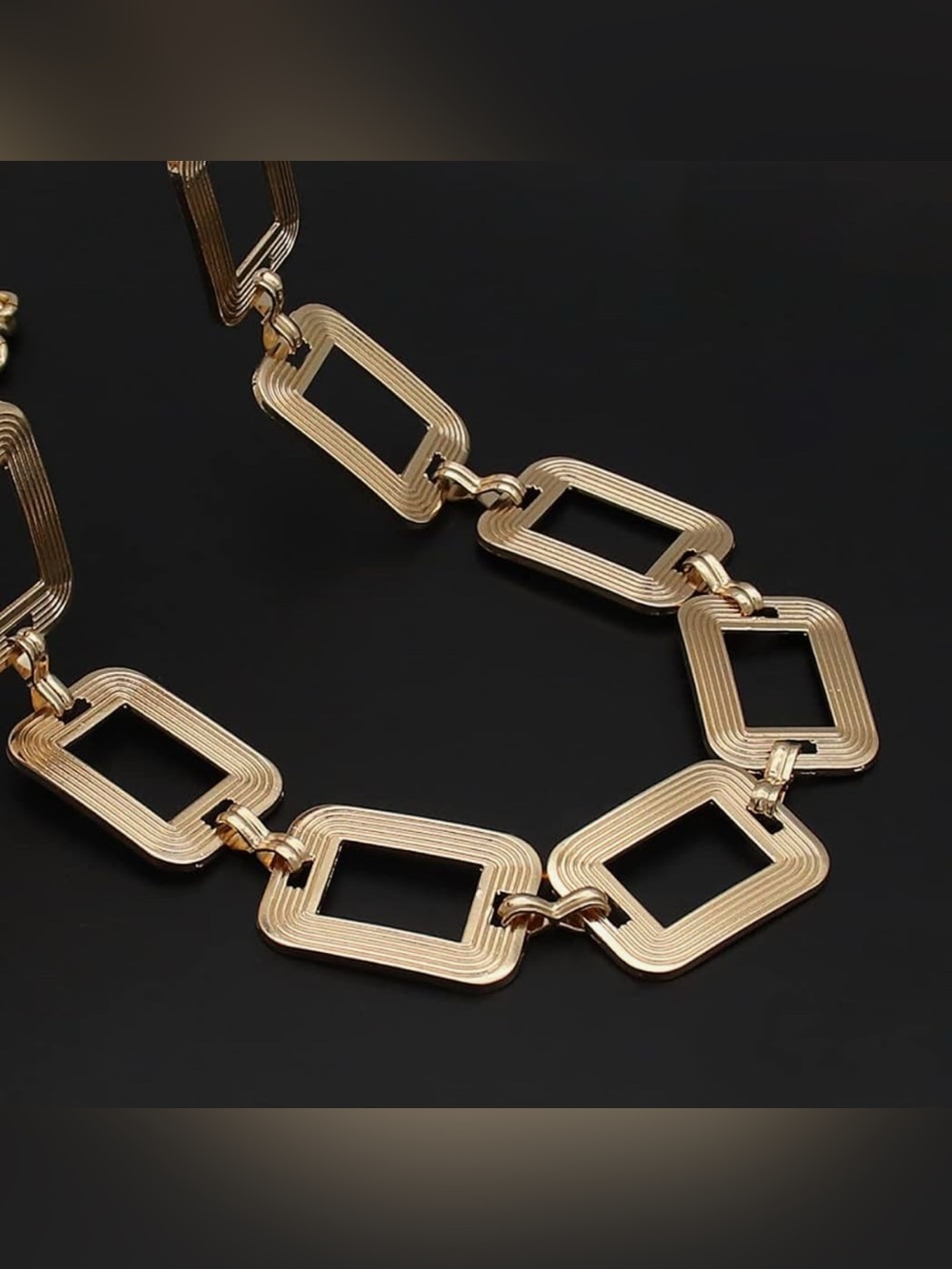 ❤️ Gold Geometric Chain Link Fashion Belt Women’s Accessory Business Wear Medium
